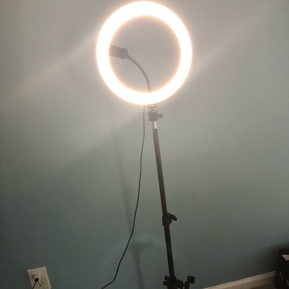 Ring Light - Picture 3 of 5